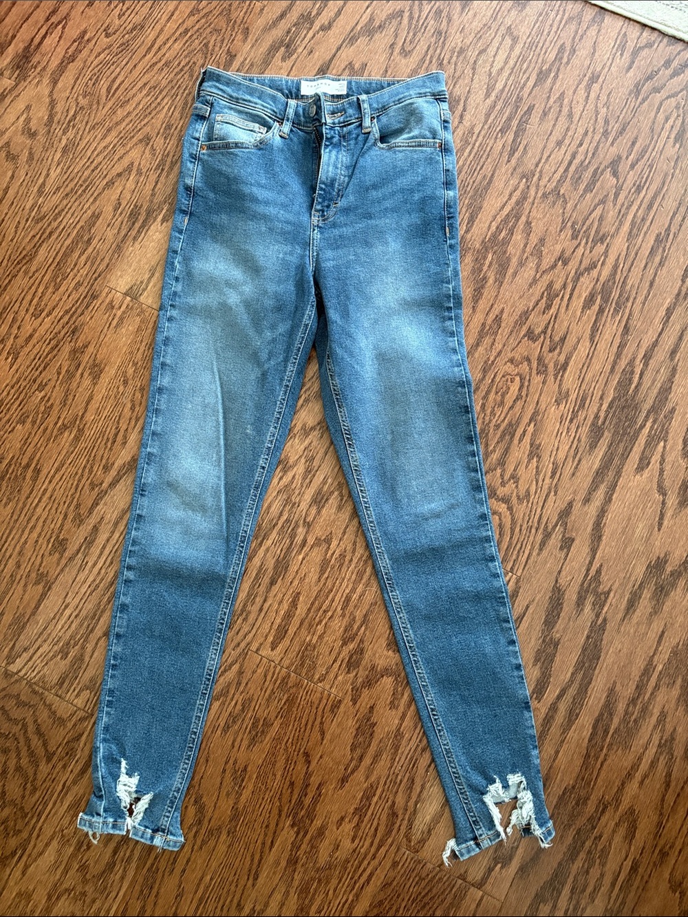 Topshop Jamie Women's High-Rise Blue Skinny Jeans with Distressed Hem